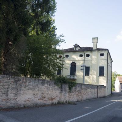 Fratta Pol. Villa Matteotti